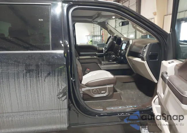 1FTEW1EG5KFA30837: 44201299