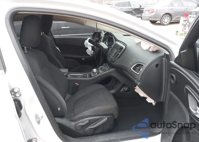 1C3CCCAB7FN710065: 44202400