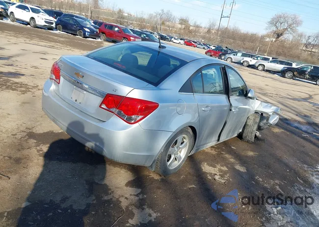 1G1PC5SB6E7289331: 44202427