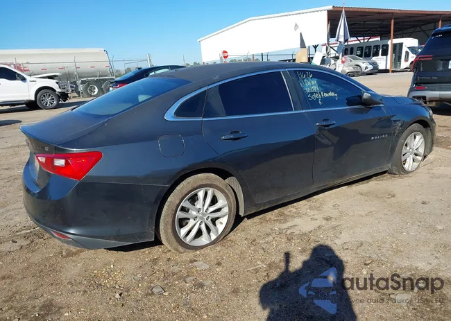 1G1ZE5ST4GF324095: 44202445