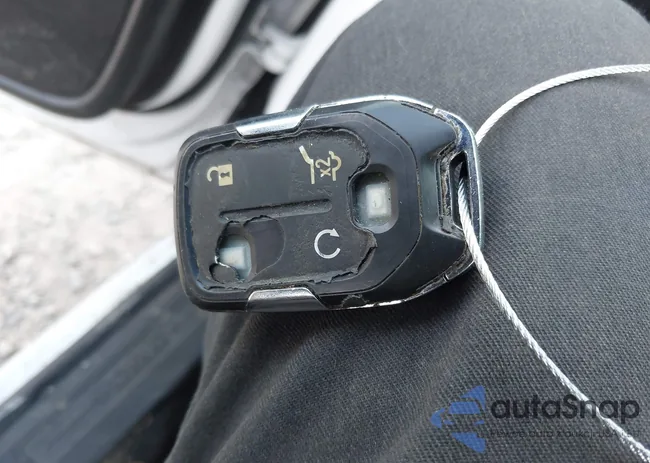 3GKALMEV1LL225546: 44202484