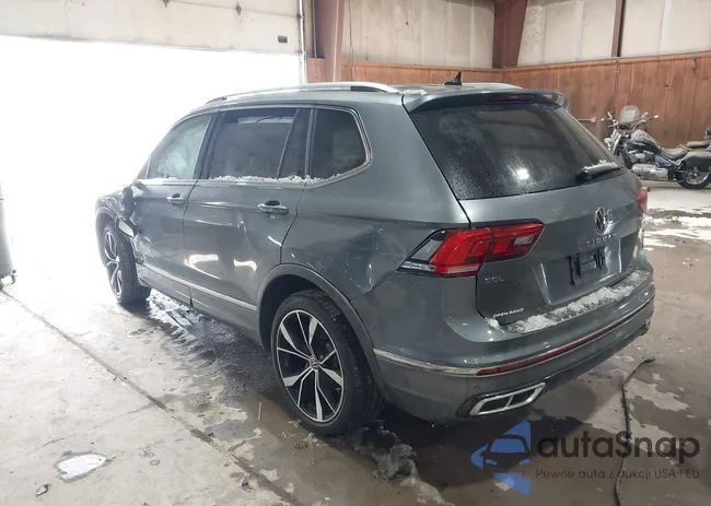 3VV4B7AX5RM123076: 44202495