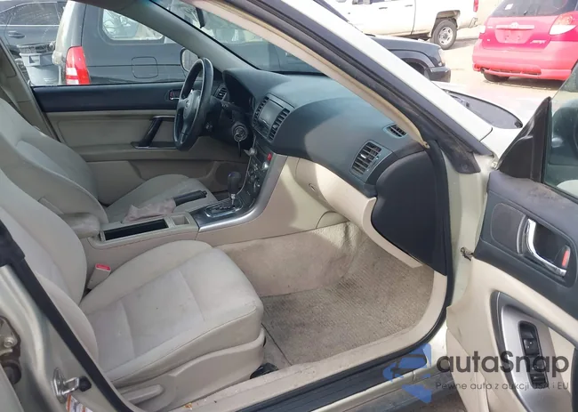 4S4BP61CX77329608: 44202504