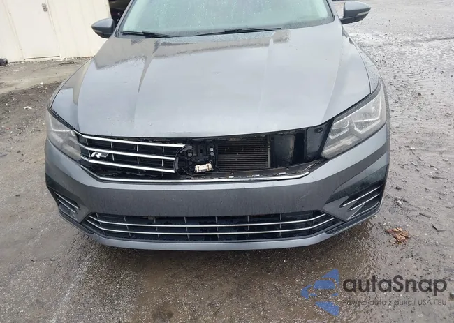 1VWDT7A36HC070961: 44202579