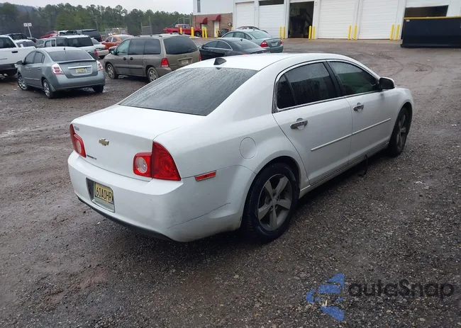 1G4HD57258U206670: 44202580