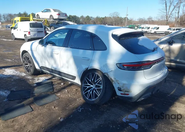 WP1AA2A55SLB00375: 44202658