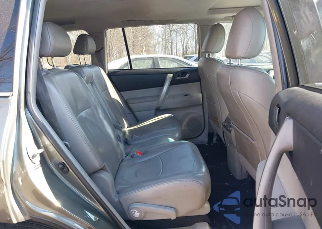 5TDBK3EH1CS171408: 44202707