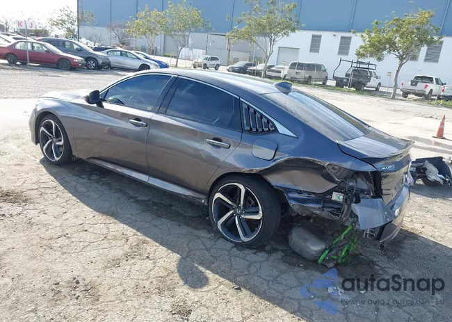 1HGCV2F9XJA022083: 44202722