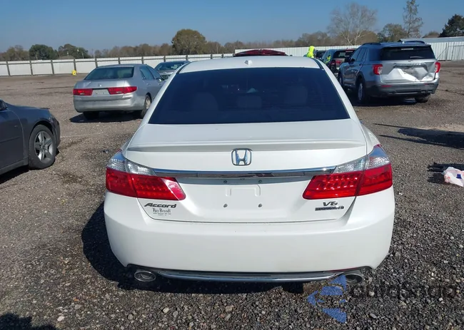 1HGCR3F95FA018220: 44202753