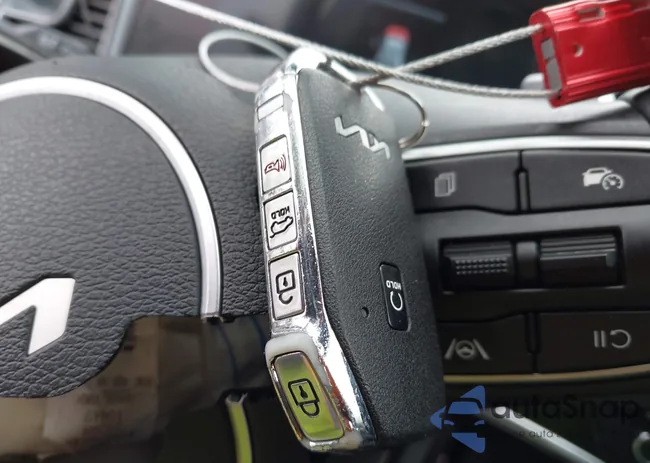 KNDPVCDG4R7128609: 44202803