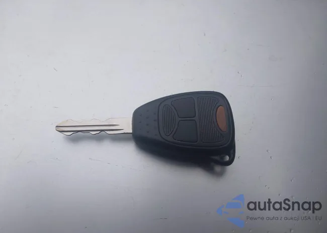 1B3HB48C57D352532: 44202869