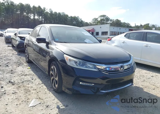 1HGCR2F74HA005776: 44202931