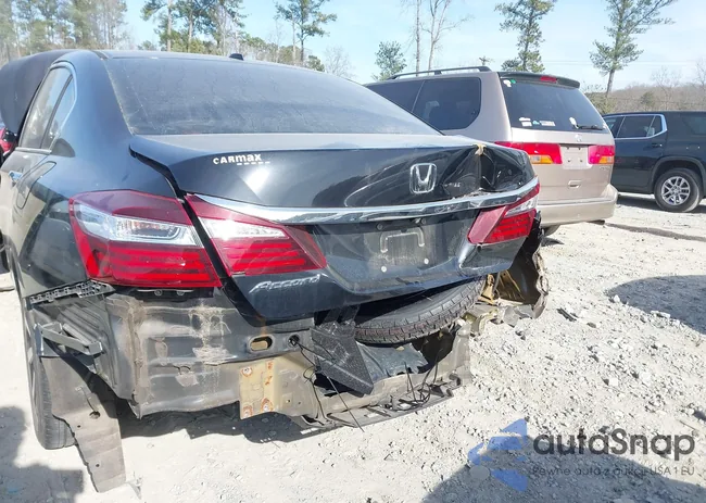 1HGCR2F74HA005776: 44202931