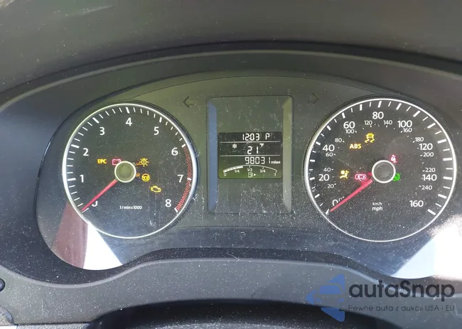 3VWD17AJ2EM390955: 44202962