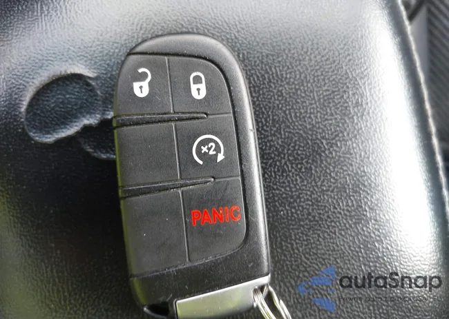 3C4PDCGB8GT124042: 44202982