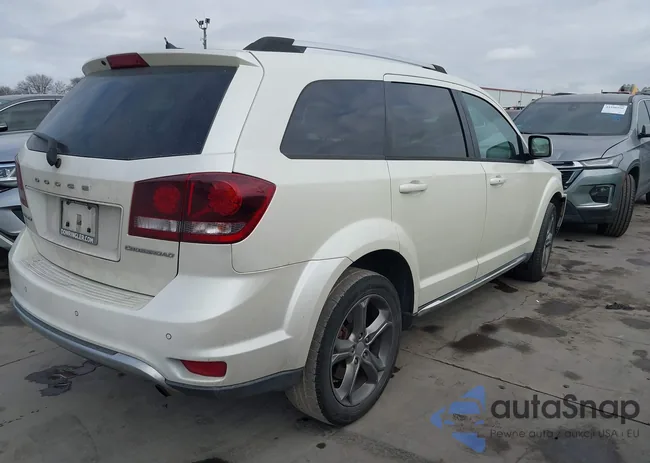 3C4PDCGB8GT124042: 44202982