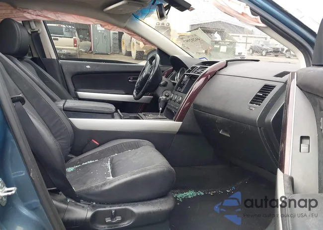 JM3TB3DV2E0441884: 44202997