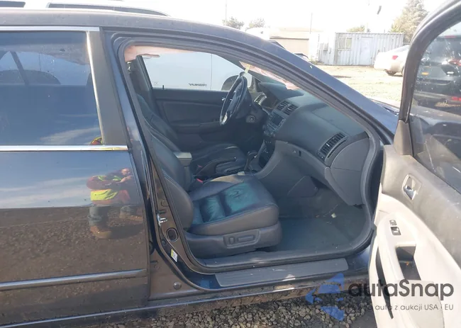 1HGCM66547A049568: 44202073