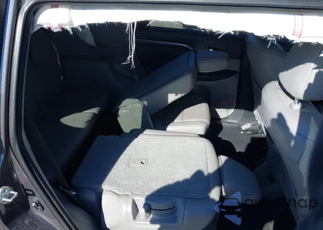 5TDYKRFH7ES031488: 44202197