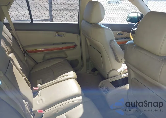 2T2GA31U35C031220: 44202284