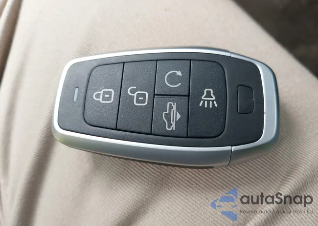 2C3CDXHG8JH133943: 44202326