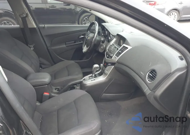 1G1PC5SB2E7153830: 44202345