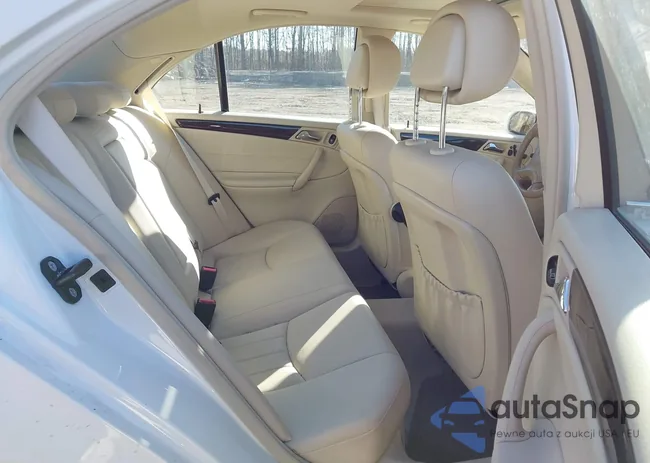 WDBRF92H67F889227: 44203399