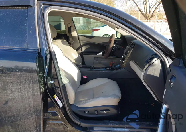 JTHCF5C22B5049274: 44203407