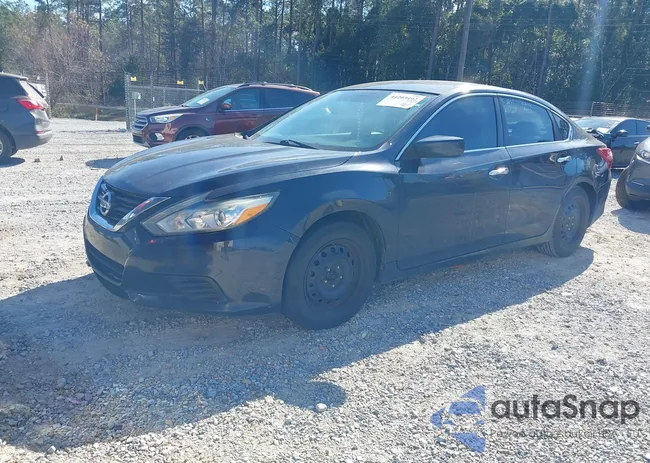 1N4AL3AP0JC119827: 44203492