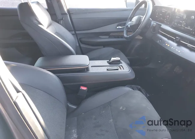 JN1BF0BA0RM435302: 44203499