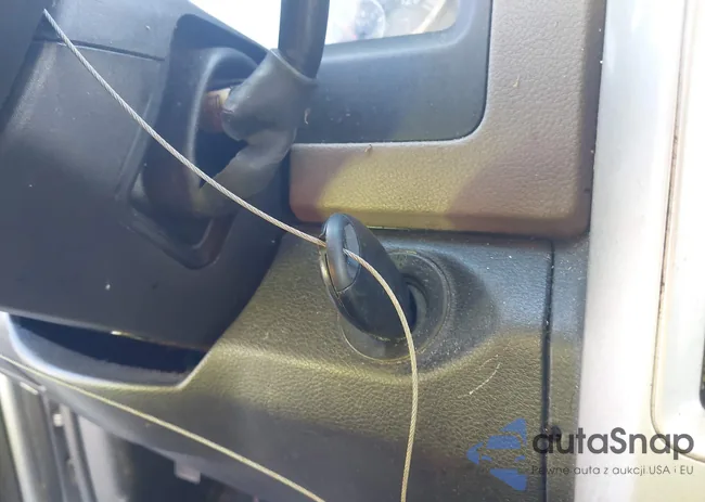 1D3HB13T79J511552: 44203510