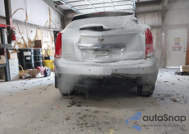 3GYFNAEY2AS620708: 44203606