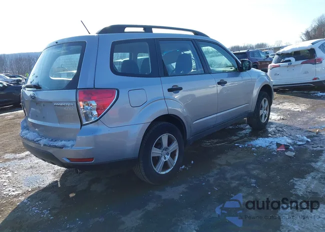 JF2SHABC0DH413768: 44203628