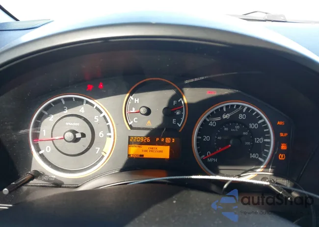 1N6AA0EJ4BN305605: 44203703