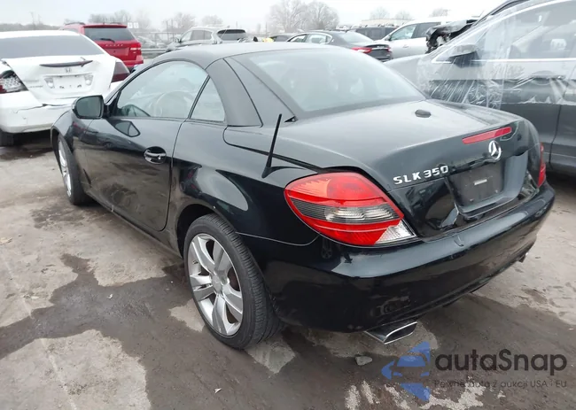 WDBWK5JA8AF232593: 44203730