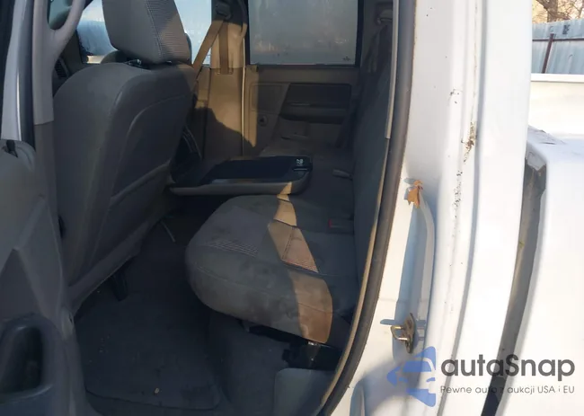 1D7HU18216S628722: 44203732