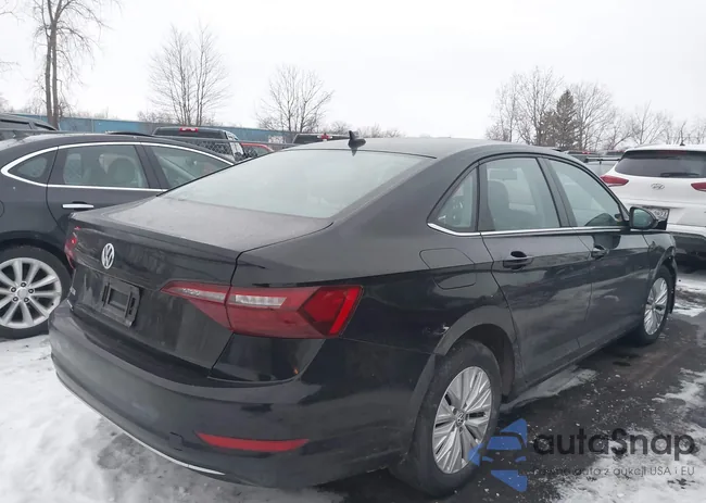 3VWC57BU4LM093613: 44203769