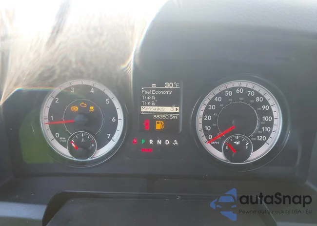 1C6RR7FGXKS547978: 44203786