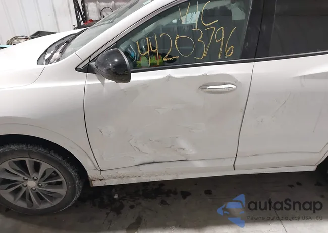 KL4MMGSL6NB041499: 44203796