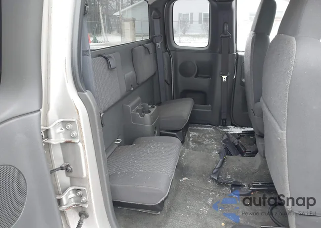 1GCDT196968233049: 44203859