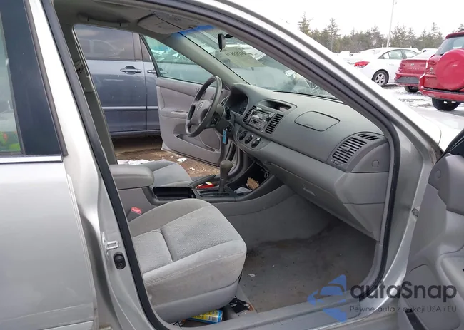 4T1BF32K44U588468: 44203879