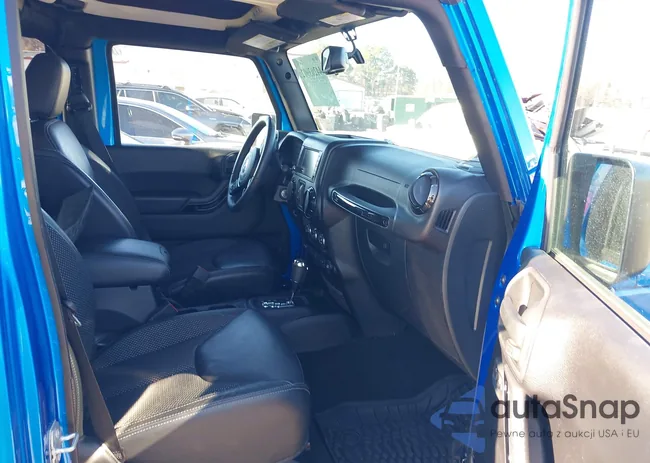 1C4HJWEG3GL192029: 44203902