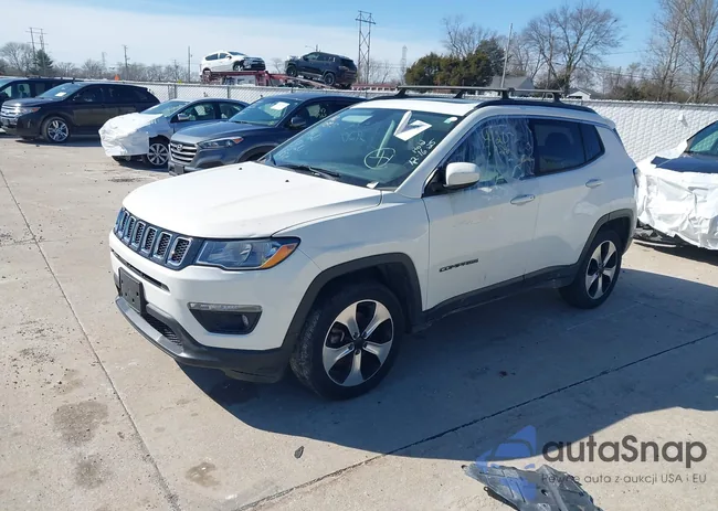 3C4NJDBB1LT251982: 44203920