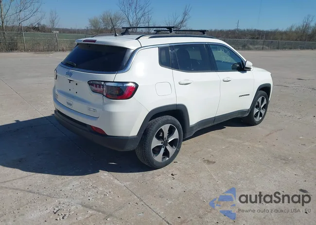 3C4NJDBB1LT251982: 44203920