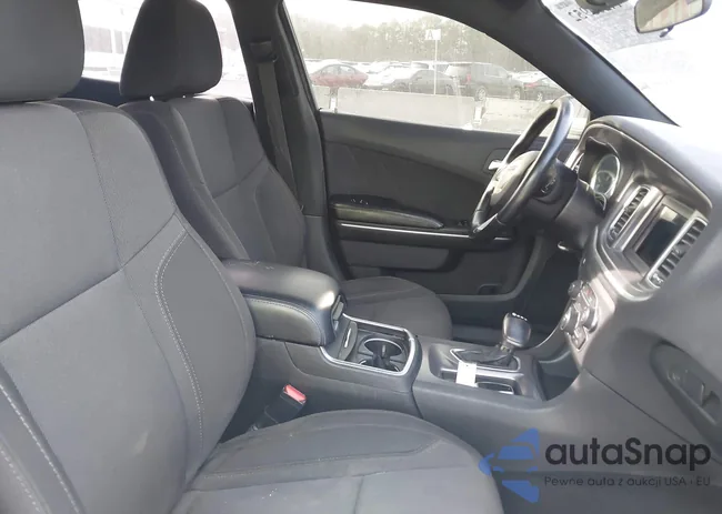 2C3CDXBG0KH696317: 44203952