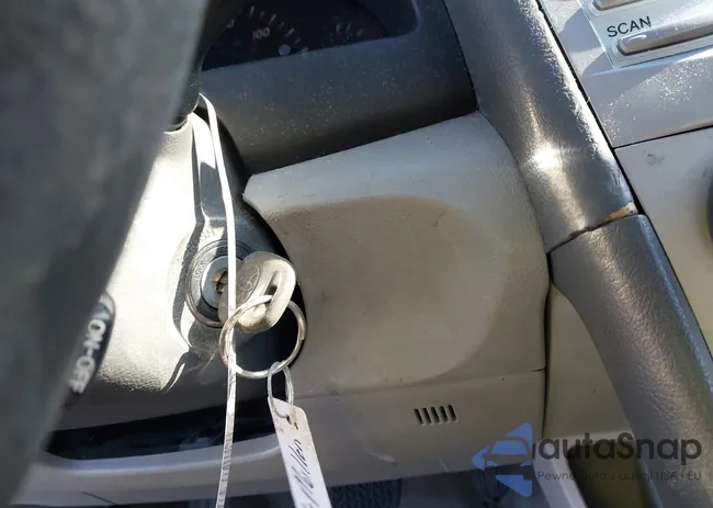 4T4BE46K79R110240: 44203968