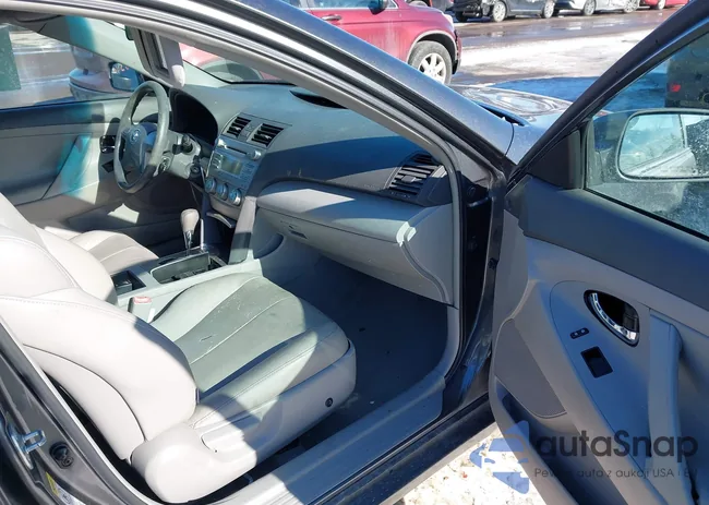 4T4BE46K79R110240: 44203968