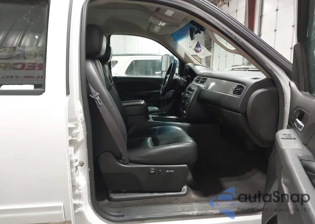 1GC1KYC81DF221611: 44203980