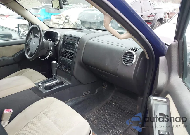 1FMEU31E78UA28528: 44203026