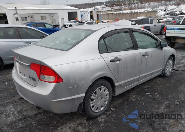 19XFA1F34AE002437: 44203049